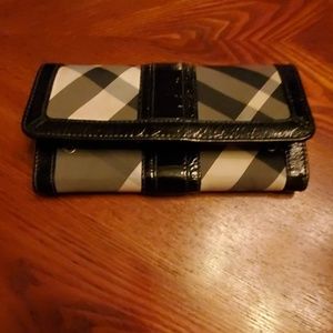 Burberry wallet